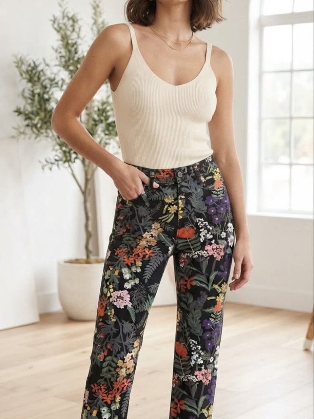 Botanical Print Mid-Rise Jeans